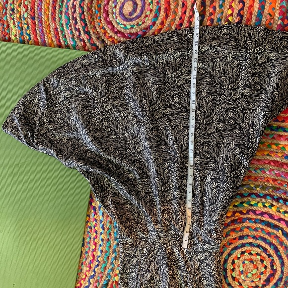 Pure silk Banana Republic strapless midi dress. - Picture 6 of 7